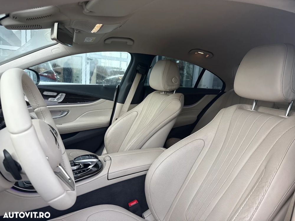 Mercedes-Benz CLS - 10