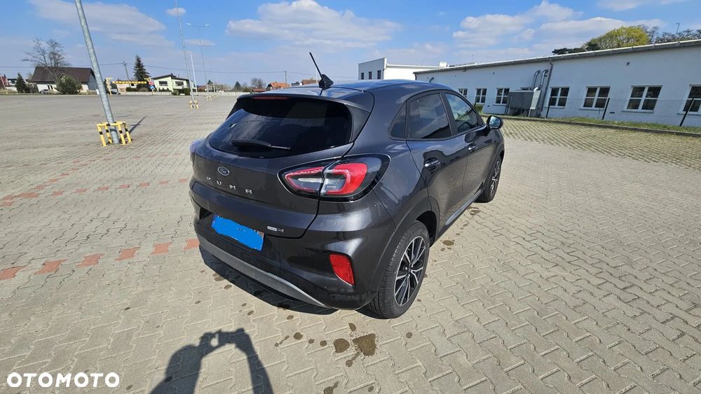 Ford Puma 1.0 EcoBoost mHEV Titanium Design - 11