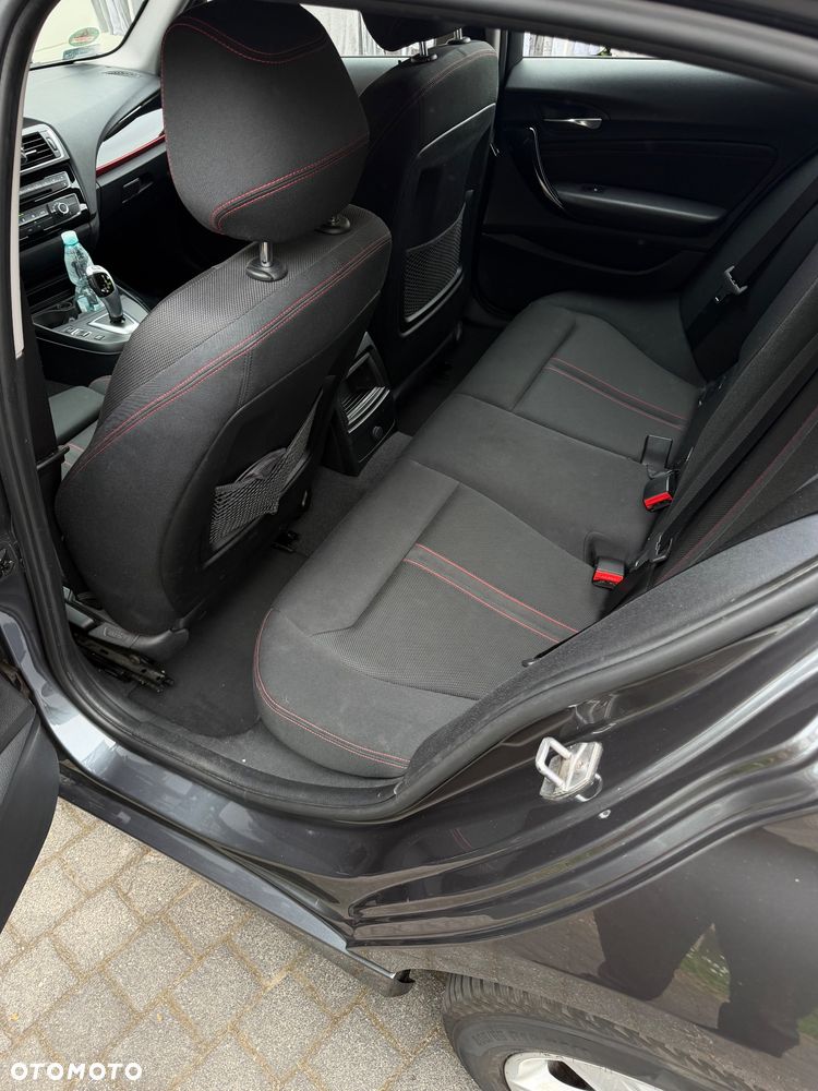BMW Seria 1 118i Sport Line - 15