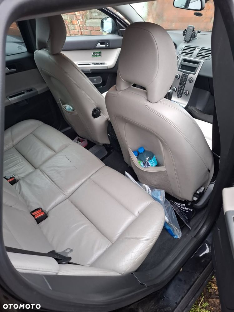 Volvo V50 1.6D DPF DRIVe Start/Stop - 9