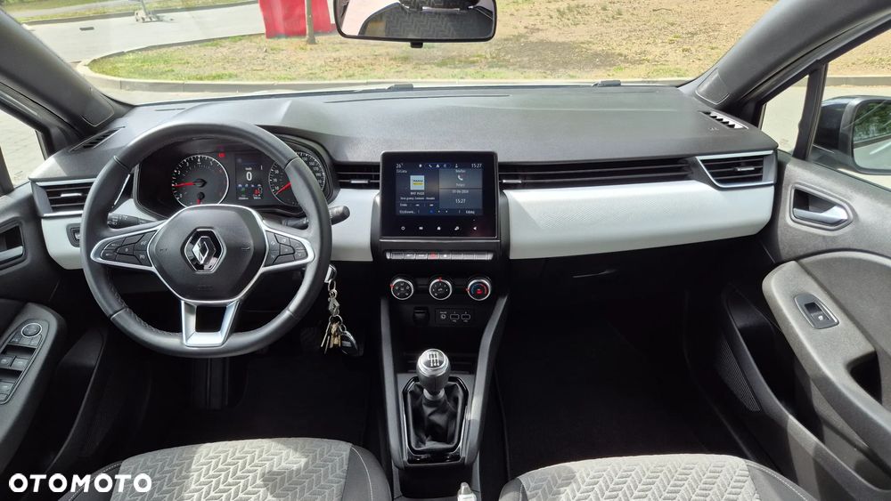 Renault Clio - 10