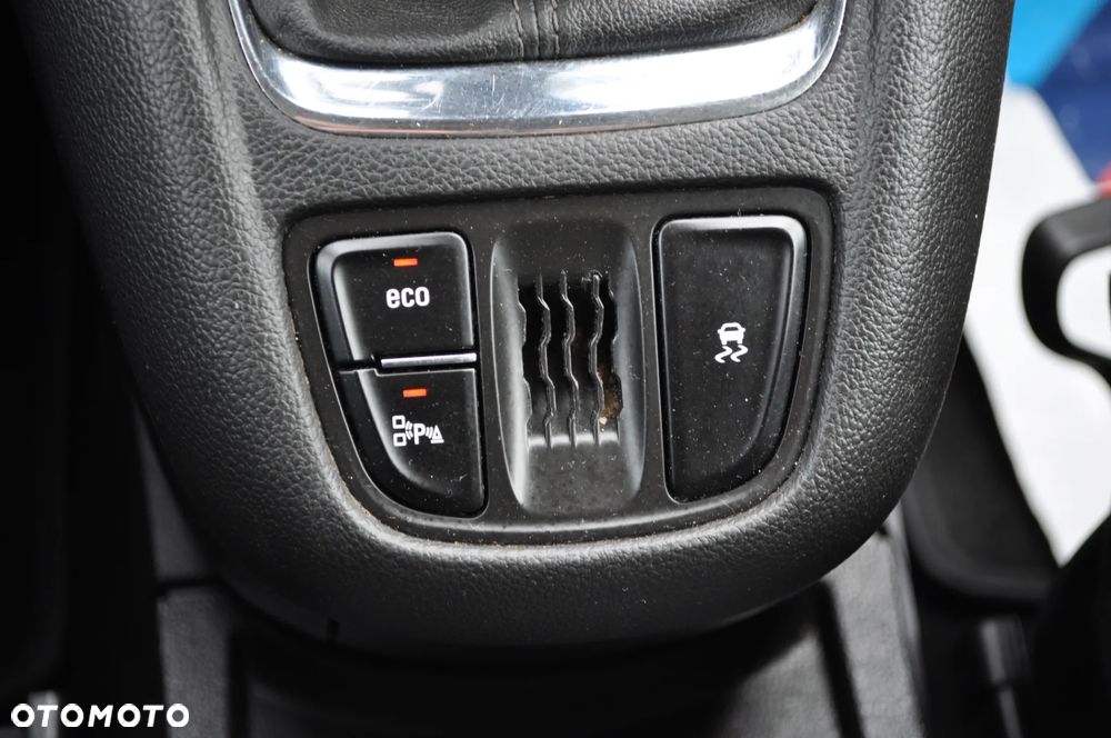 Opel Zafira Tourer 1.4 Turbo Selection - 36