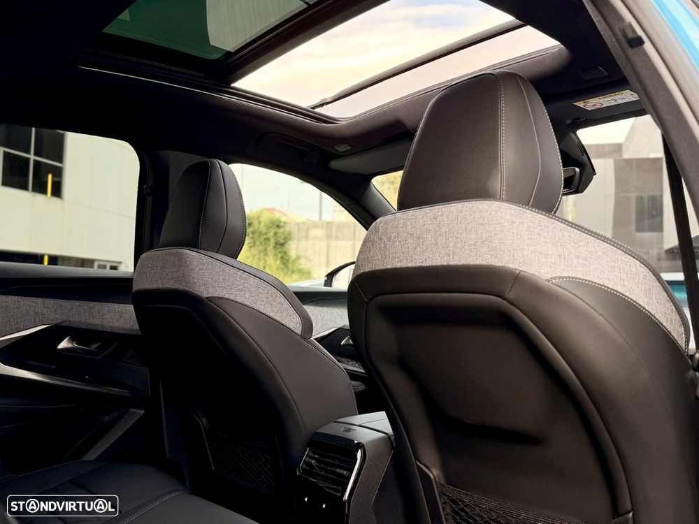 Peugeot E-3008 73 kWh GT - 9