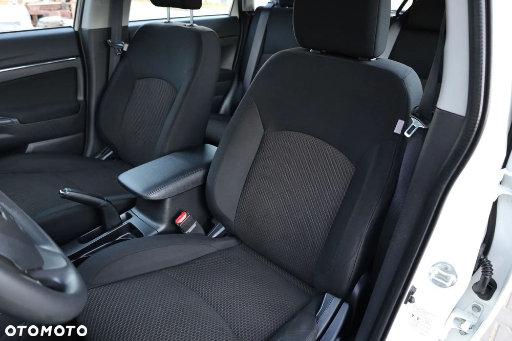 Mitsubishi ASX 1.6 2WD - 13