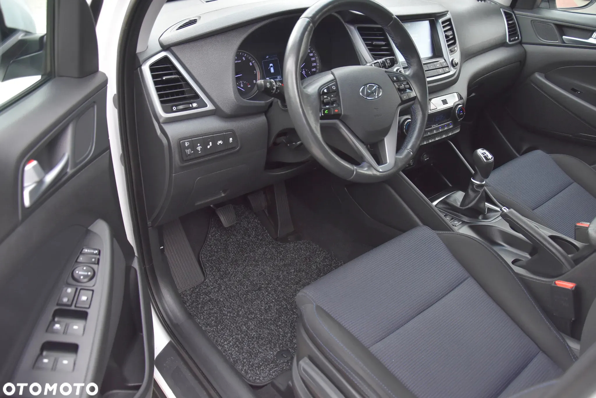 Hyundai Tucson 1.6 GDi 2WD Style - 22
