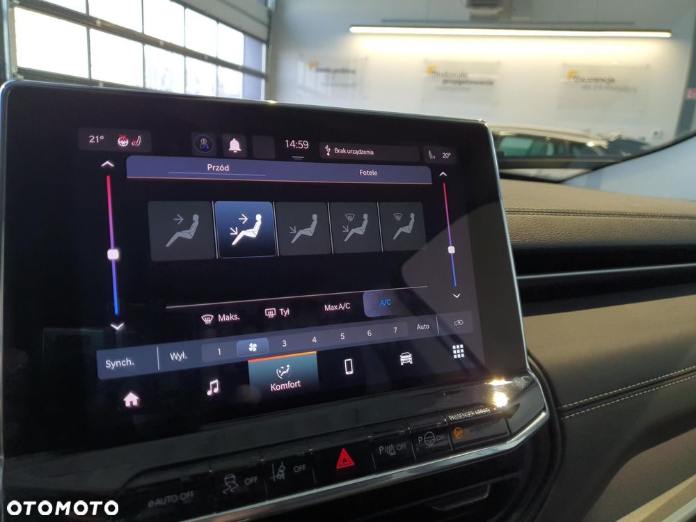 Jeep Compass - 21