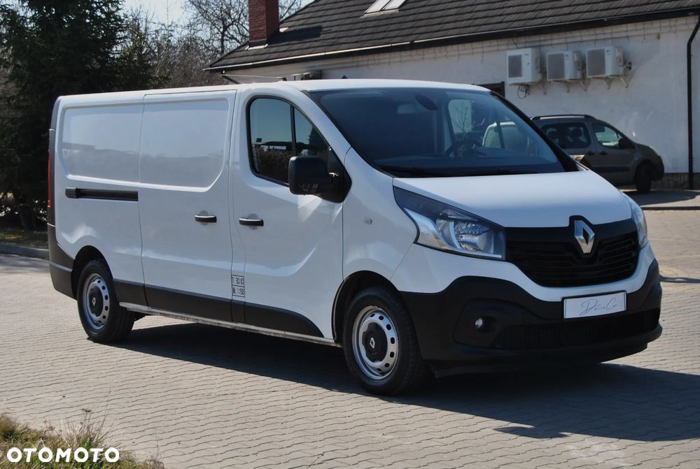 Renault Trafic - 2