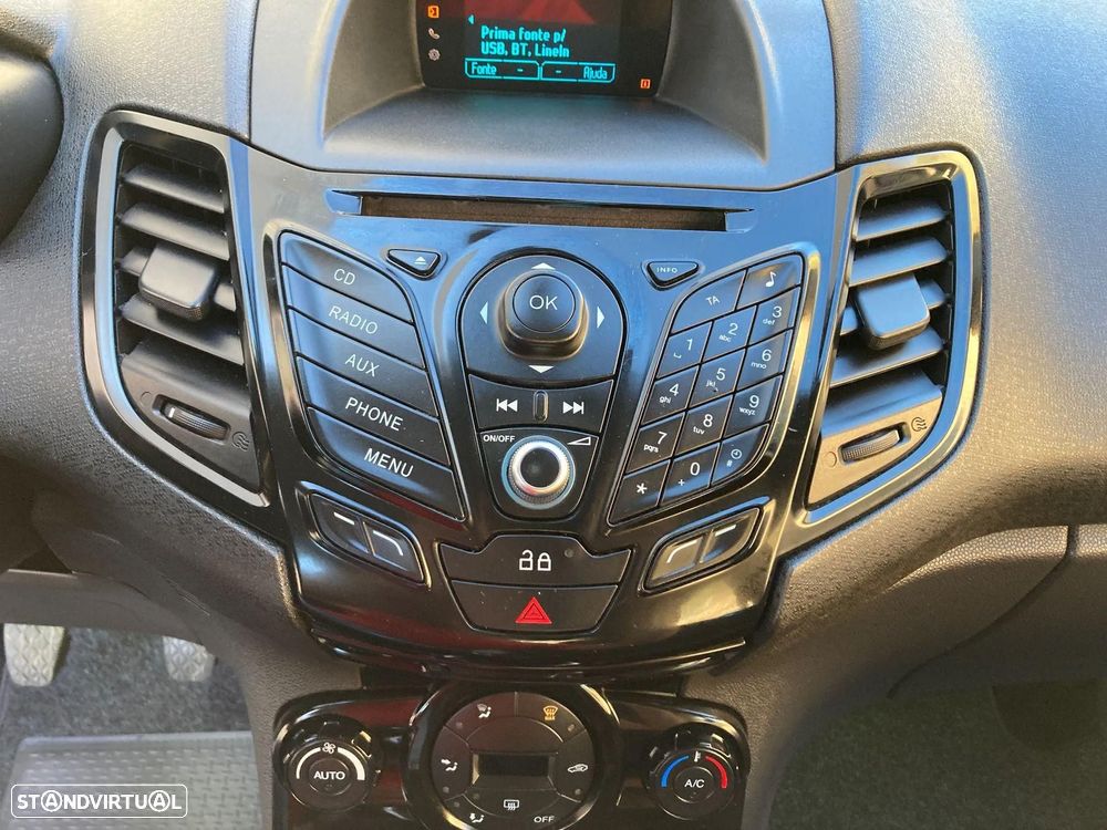 Ford Fiesta 1.0 S&S Titanium - 21