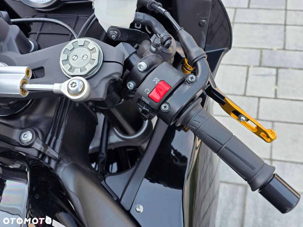 Kawasaki ZX - 20