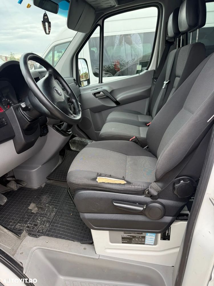 Volkswagen Crafter 35 2.0 TDI CD MWB - 7