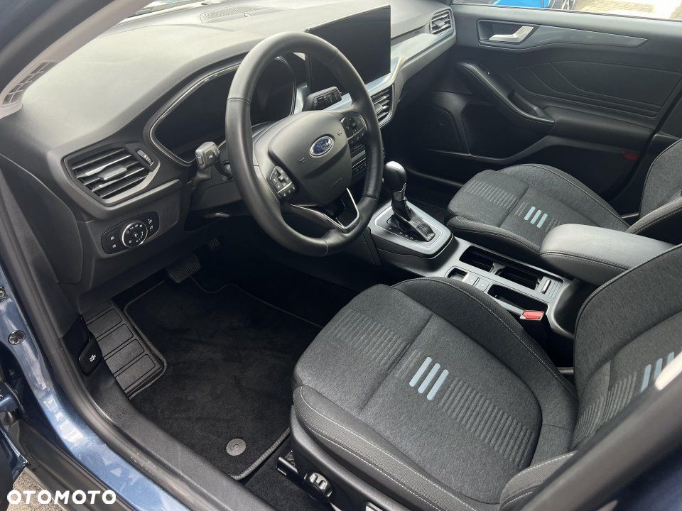 Ford Focus - 10
