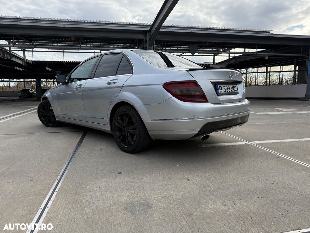 Mercedes-Benz C - 6