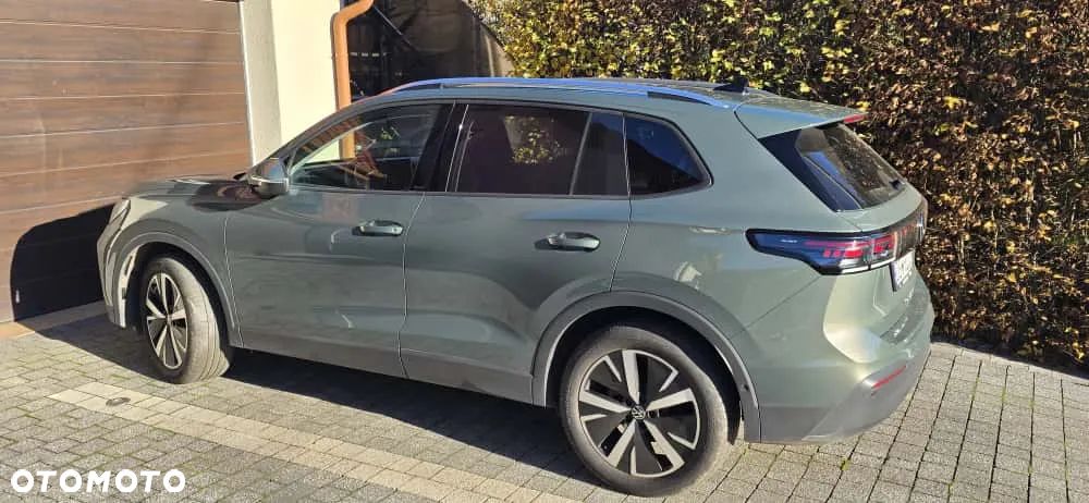 Volkswagen Tiguan - 5