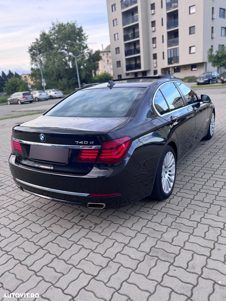 BMW Seria 7 740d - 6