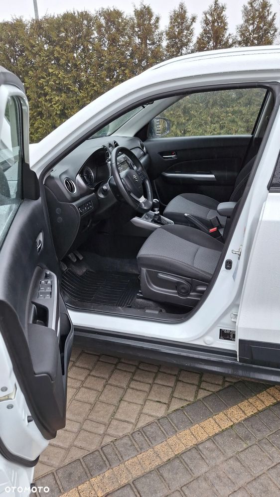 Suzuki Vitara 1.4 Boosterjet Premium 4WD - 8