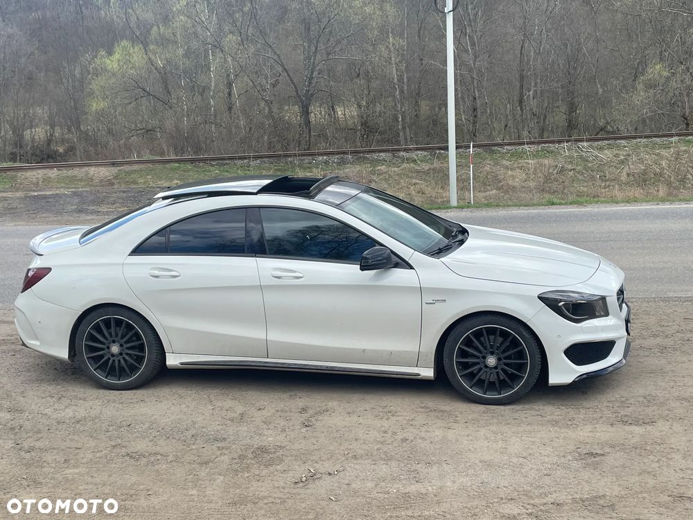Mercedes-Benz CLA 250 4-Matic AMG Line - 20