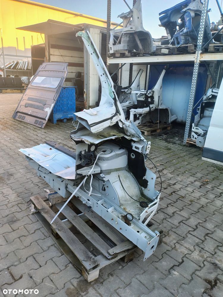 Ćwiartka przednia lewa Master III Movano B 2010- - 6