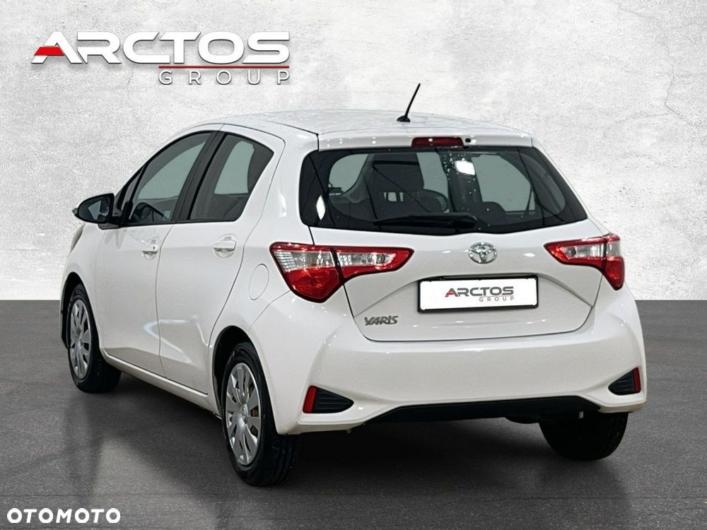 Toyota Yaris - 7