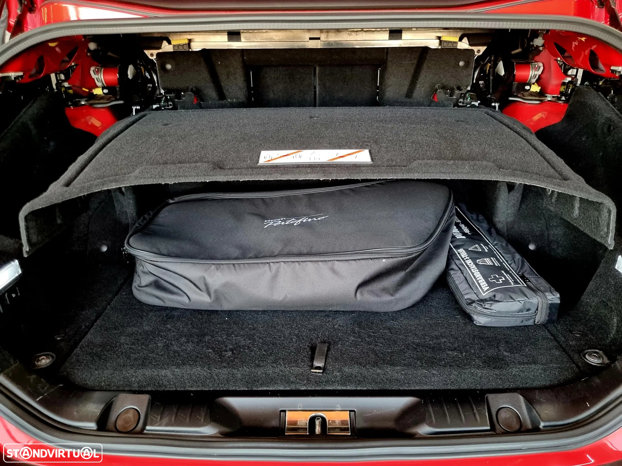 Ferrari Portofino Standard - 39