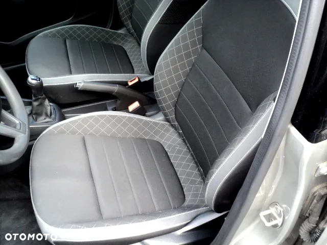 Skoda Fabia - 6