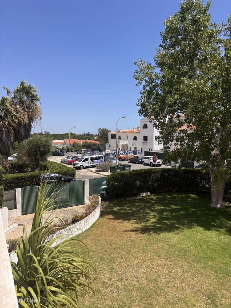 Apartamento T1 com Piscina em Condomínio Privado – Albufeira - Grande imagem: 2/11