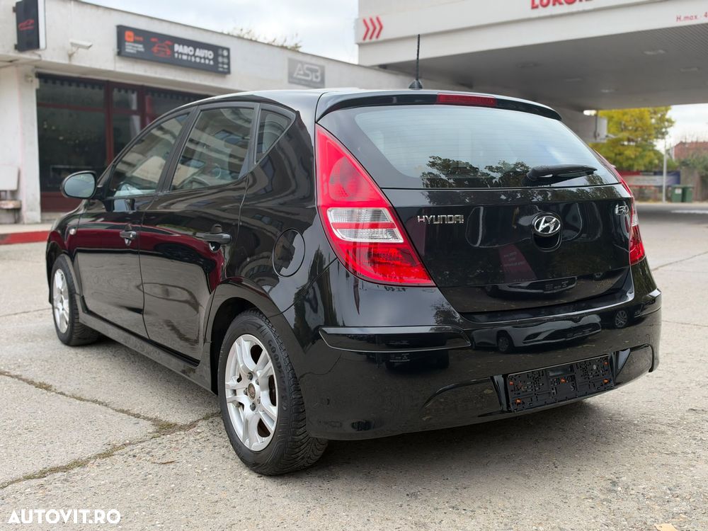 Hyundai i30 1.4 blue Comfort - 3