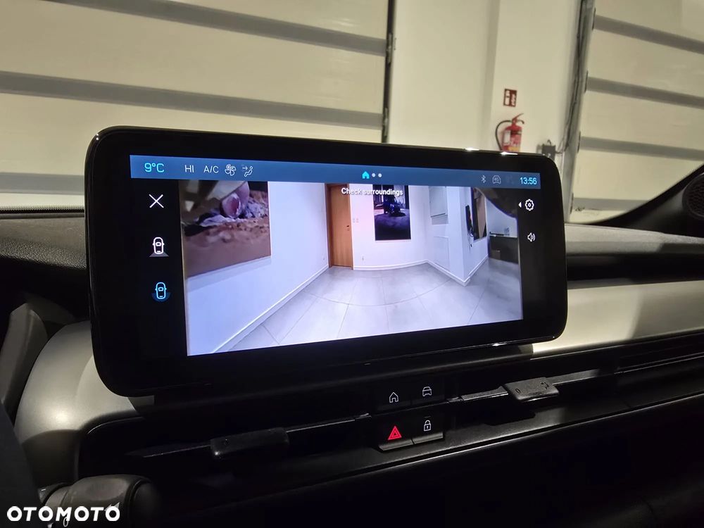 Jeep Avenger 54kWh Summit - 12