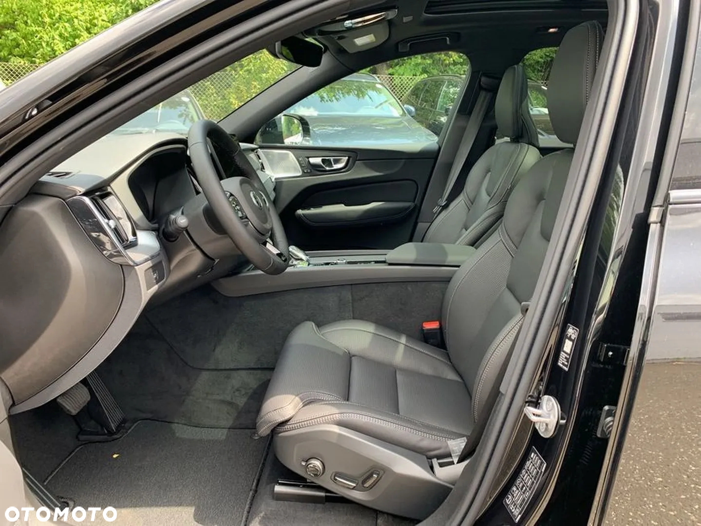 Volvo XC 60 B5 B AWD Ultra Black Edition - 7