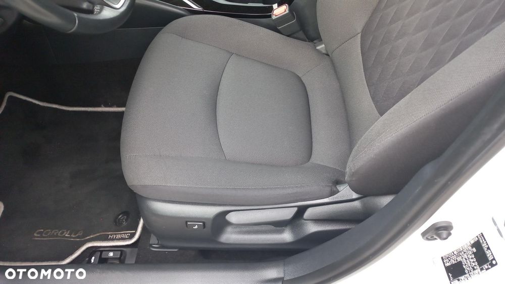 Toyota Corolla 1.8 Hybrid Comfort - 9