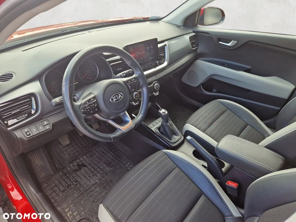 Kia Stonic 1.0 T-GDI L - 10
