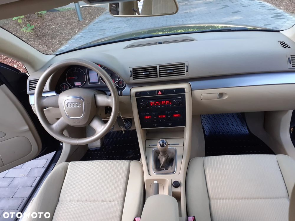 Audi A4 - 16