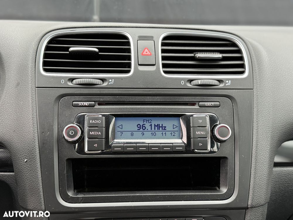 Volkswagen Golf 1.4 TSI DSG Style - 6