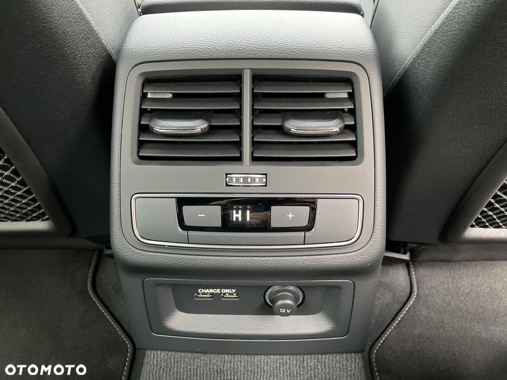 Audi A4 Avant 40 TDI mHEV Quattro S Line S tronic - 19