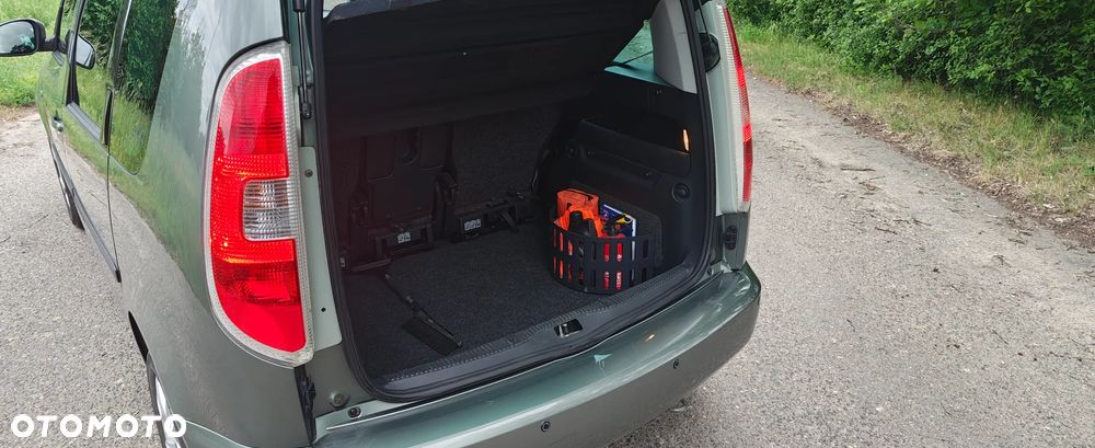 Skoda Roomster 1.6 16V - 14