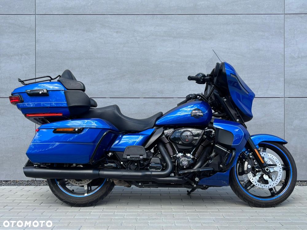 Harley-Davidson Touring Street Glide - 2