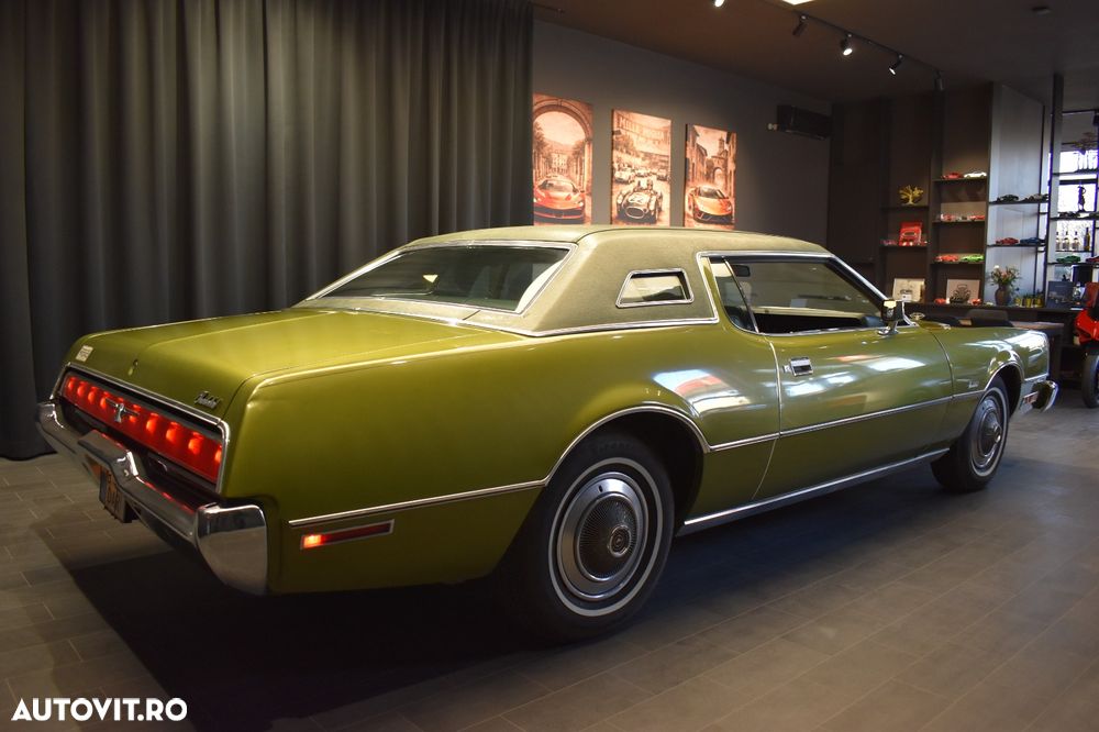 Ford Thunderbird - 5