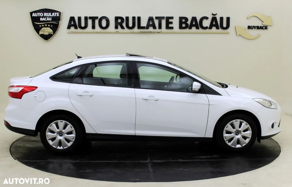 Ford Focus - 4