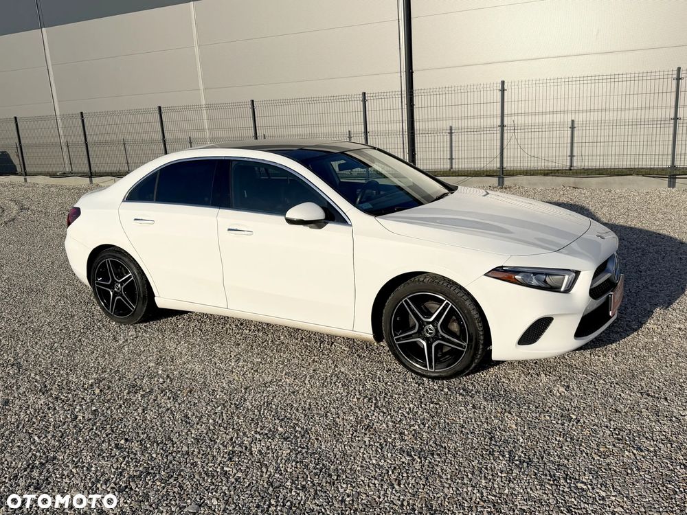 Mercedes-Benz Klasa A 220 7G-DCT AMG Line - 2