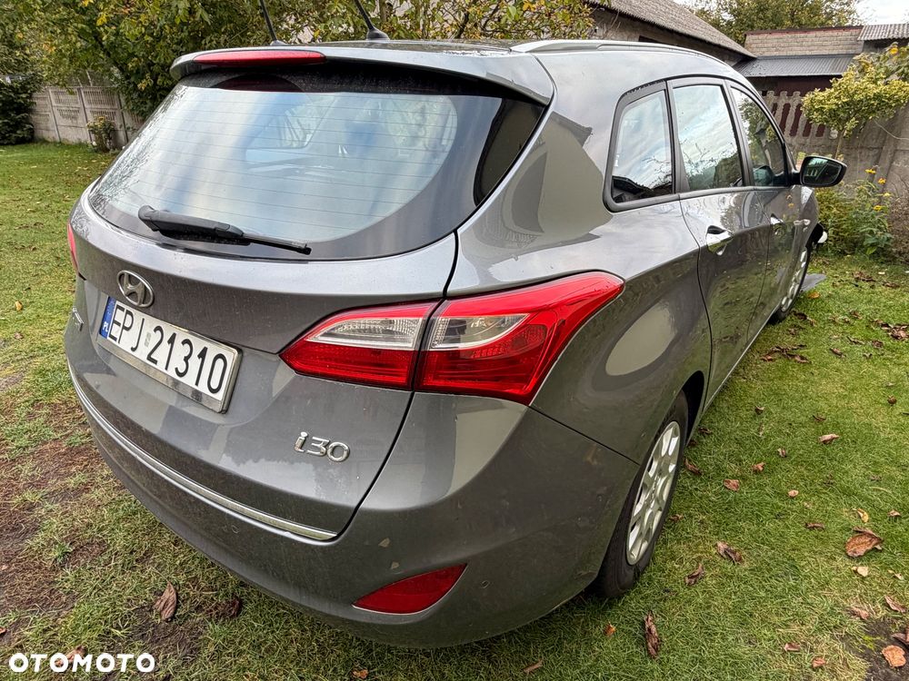 Hyundai i30 - 21