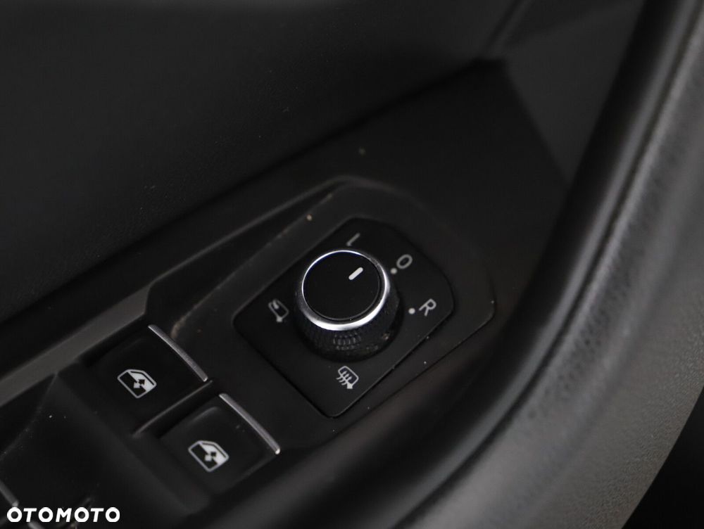 Volkswagen Touareg 3.0 V6 TDI SCR 4Mot R-Line - 24