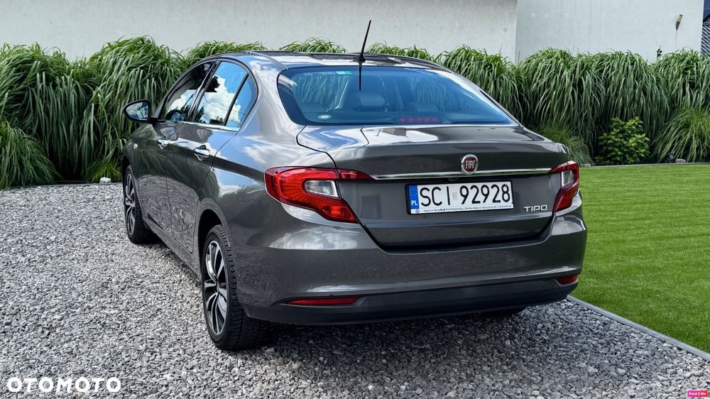 Fiat Tipo 1.6 MultiJet 16v Lounge - 24