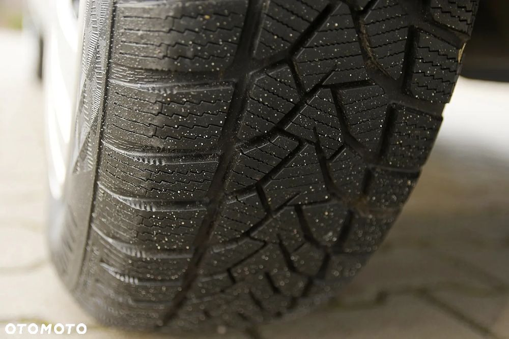 Opel Corsa 1.4 T Enjoy S&S - 26