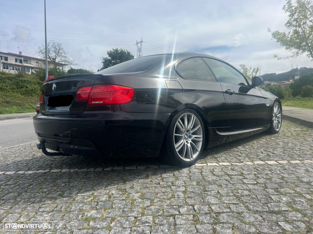BMW 320 d Coupe - 4