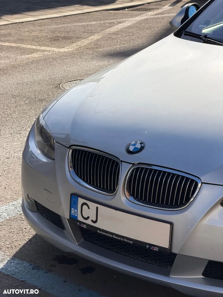 BMW Seria 3 325i - 5