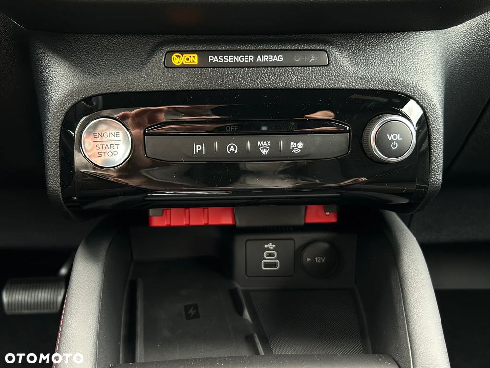 Ford Kuga 1.5 EcoBoost FWD ST-Line - 23