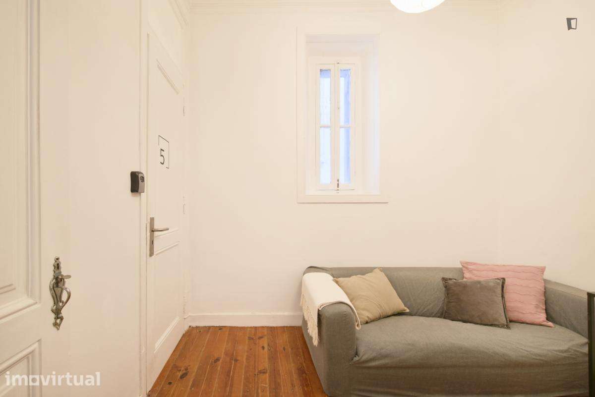 Quarto - localizado em Saldanha Lisbon - Grande imagem: 4/43