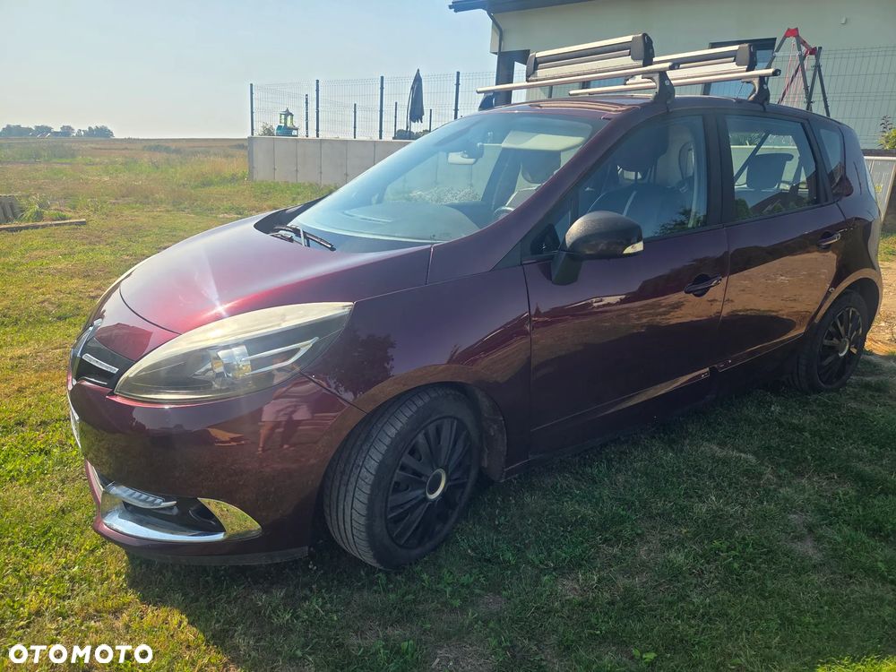 Renault Scenic 1.5 dCi Emotion - 1