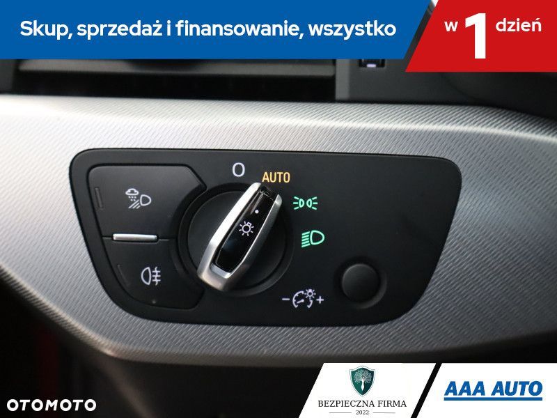 Audi A4 Limousine - 18