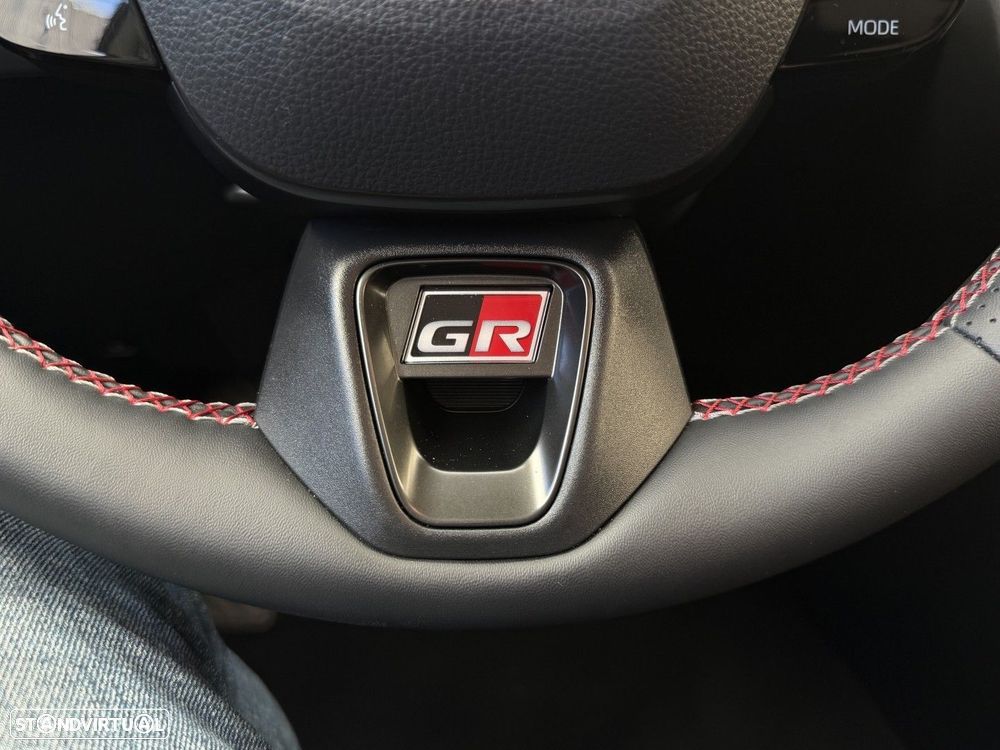 Toyota C-HR 2.0 HDF Plug-in GR Sport Premiere Edition - 27