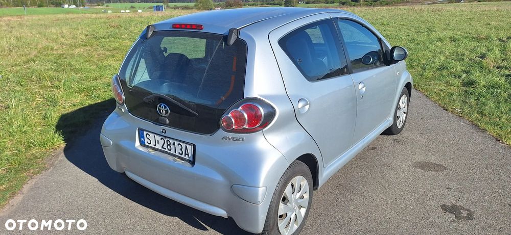 Toyota Aygo Connect - 3